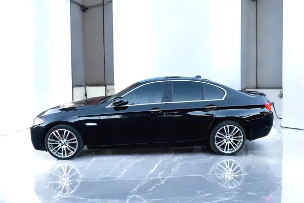 Auto in Vendita a Tirana - 7,500 Euro