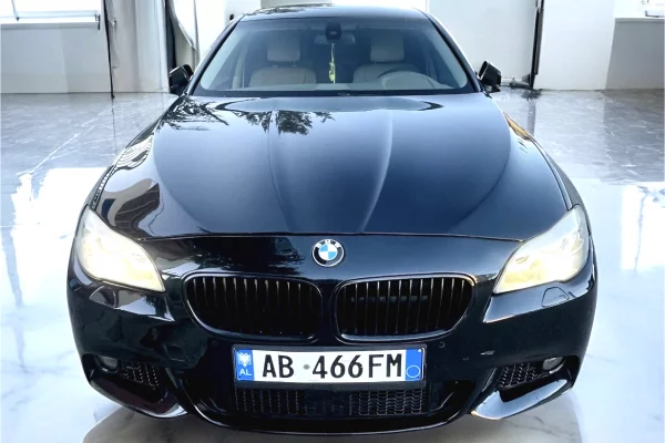 Auto in Vendita a Tirana - 7,500 Euro