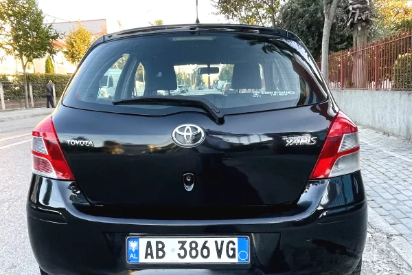 Cars for sale in Tirana, Toyota, 2010 Diesel,Kambio Manual Payment 3,900  Euro.
