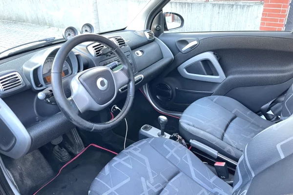 Makina ne shitje ne Tirane, Smart, 2008 Benzine,Kambio Automatik Pagesa 3,000  Euro.