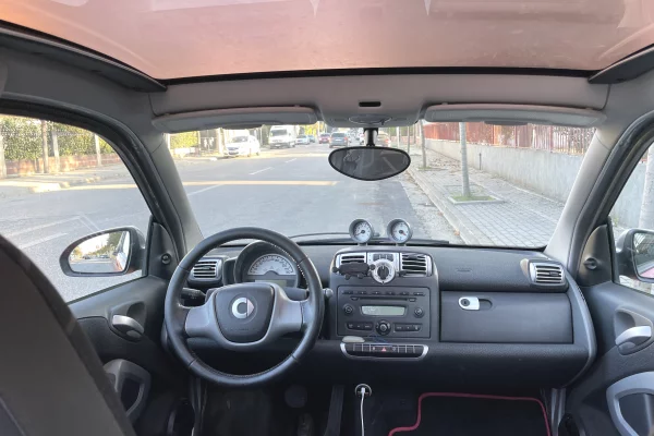Makina ne shitje ne Tirane, Smart, 2008 Benzine,Kambio Automatik Pagesa 3,000  Euro.