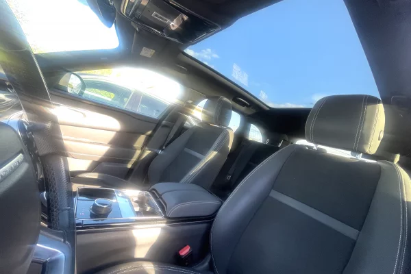 Cars for sale in Tirana, Land Rover, 2019 Diesel,Kambio Automatik Payment 30,000  Leke.