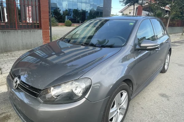 Cars for sale in Tirana - 5,200 Euro