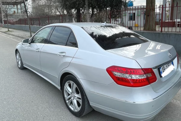 Cars for sale in Tirana - 8,200 Euro