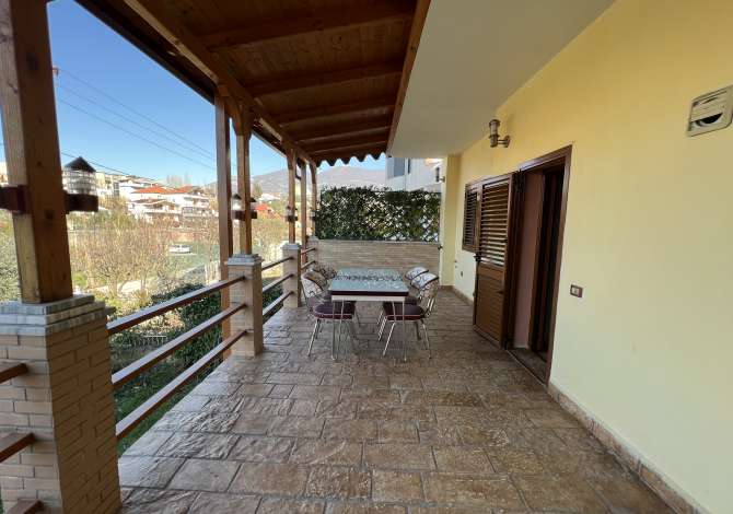 Shtepi me qera Apartament ne Tirane, 2+1, Mobilimi E mobiluar, Pagesa 450  Euro.