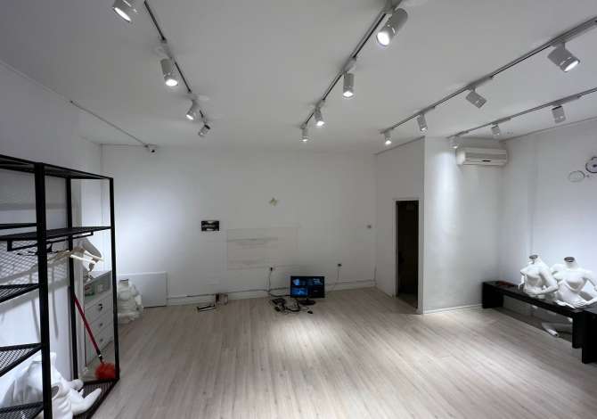 Ambient biznesi me qera 1+1 ne Tirane - 600 Euro