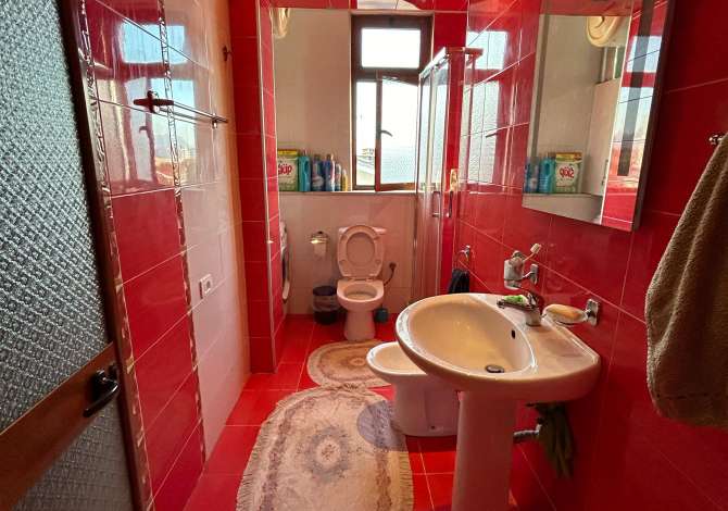 Shtepi me qera Apartament ne Tirane, 1+1, Mobilimi E mobiluar, Pagesa 400  Euro.