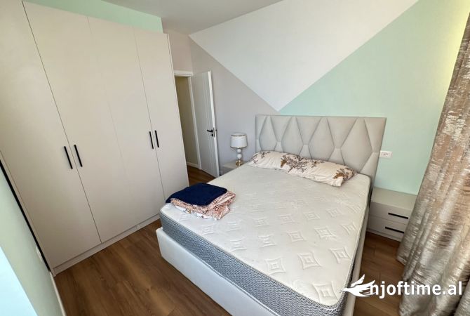 Shtepi me qera Apartament ne Tirane, 1+1, Mobilimi E mobiluar, Pagesa 55,000  Leke.