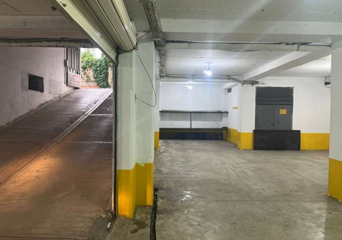 Ambient biznesi me qera 4+1 ne Tirane - 500 Euro