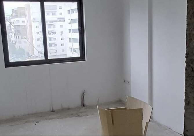 Shtepi ne shitje 2+1 ne Tirane - 150,000 Euro