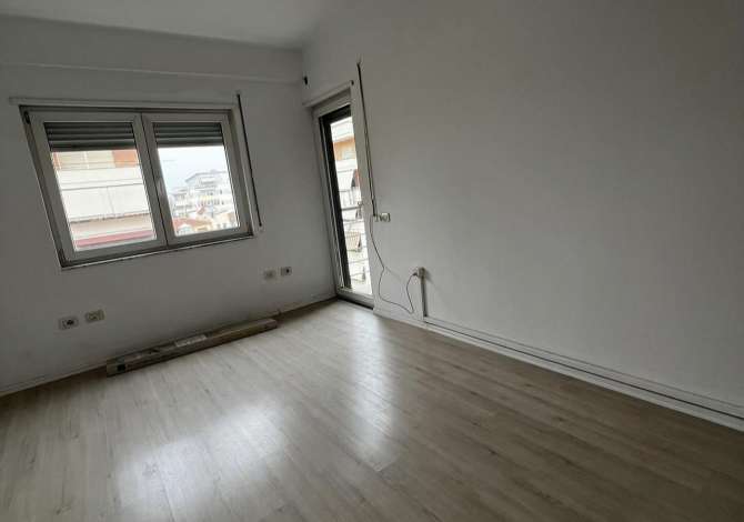 Shtepi ne shitje 3+1 ne Tirane - 268,000 Euro