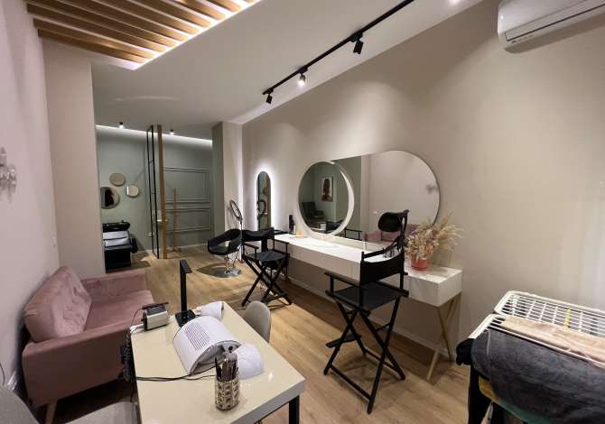 Ambient biznesi me qera 3+1 ne Tirane - 800 Euro