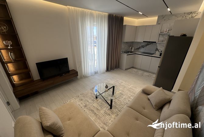 Shtepi me qera 1+1 ne Tirane - 650 Euro