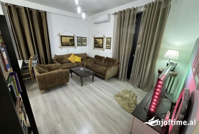 Shtepi ne shitje 2+1 ne Tirane - 185,000 Euro