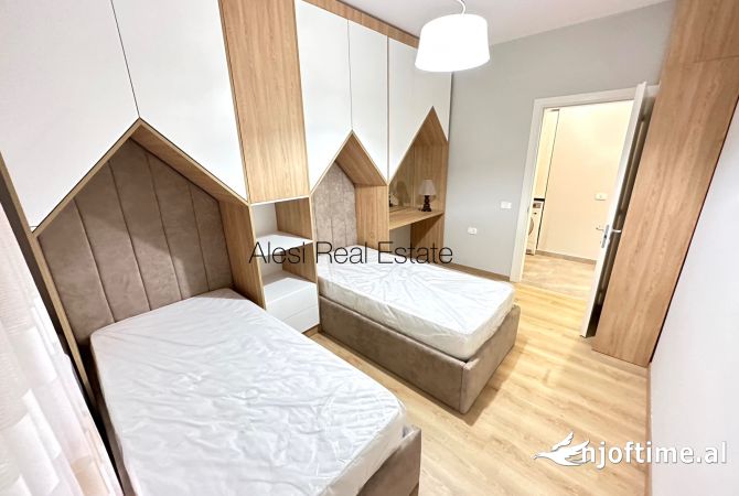 Shtepi me qera Apartament ne Tirane, 2+1, Mobilimi E mobiluar, Pagesa 1,100  Euro.