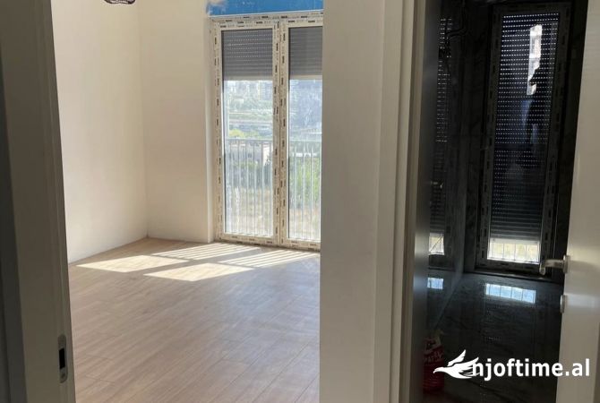 📣 QERA Apartament 3+1 📍 Gener 2 🛣️ Rruga "Jordan Misja" ✨ 