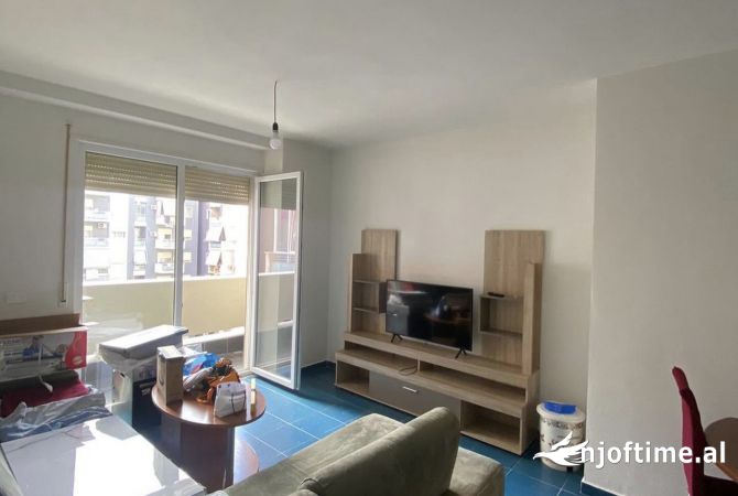 Shtepi me qera 1+1 ne Tirane - 450 Euro