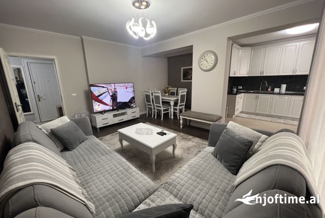 Shtepi ne shitje 2+1 ne Tirane - 265,000 Euro