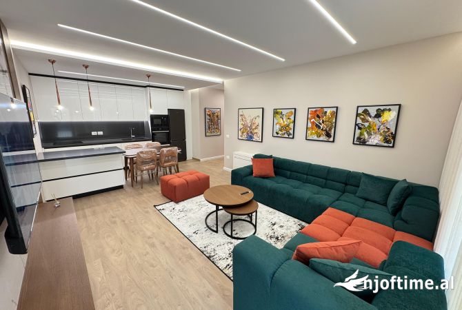 Shtepi me qera Apartament ne Tirane, 2+1, Mobilimi E mobiluar, Pagesa 900  Euro.