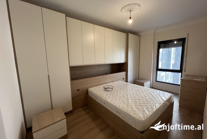 Shtepi me qera 2+1 ne Tirane - 700 Euro