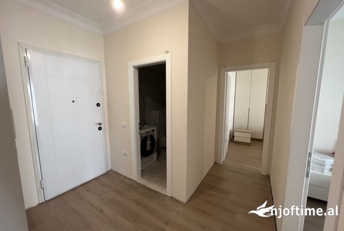 Shtepi me qera Apartament ne Tirane, 2+1, Mobilimi E mobiluar, Pagesa 700  Euro.