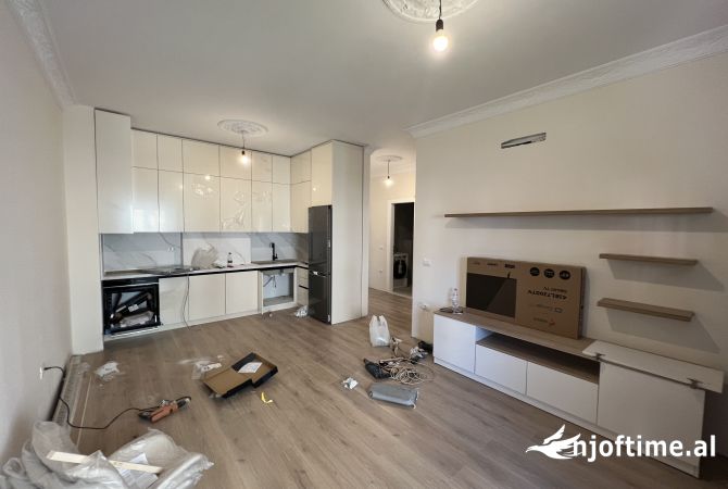 Shtepi me qera 2+1 ne Tirane - 700 Euro