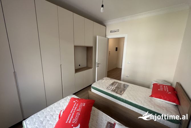 Shtepi me qera Apartament ne Tirane, 2+1, Mobilimi E mobiluar, Pagesa 700  Euro.