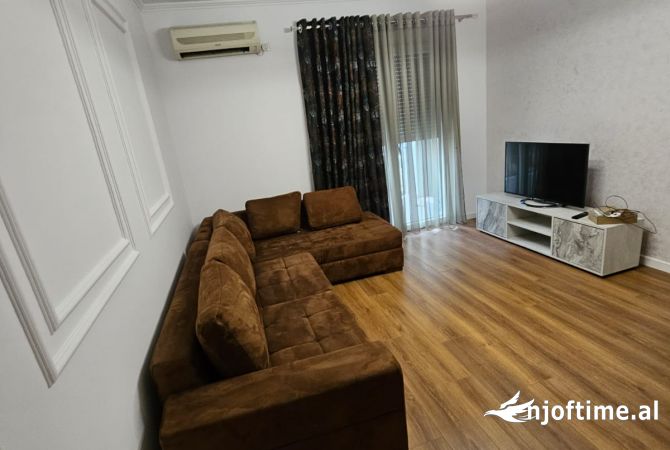 Shtepi me qera 1+1 ne Tirane - 600 Euro