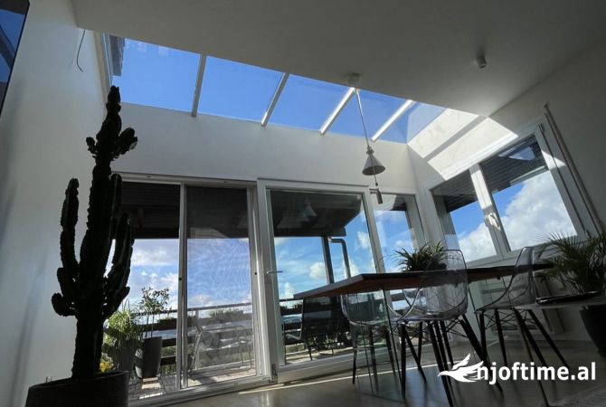 Shtepi ne shitje Apartament ne Tirane, 2+1, Mobilimi E mobiluar, Pagesa 420,000  Euro.