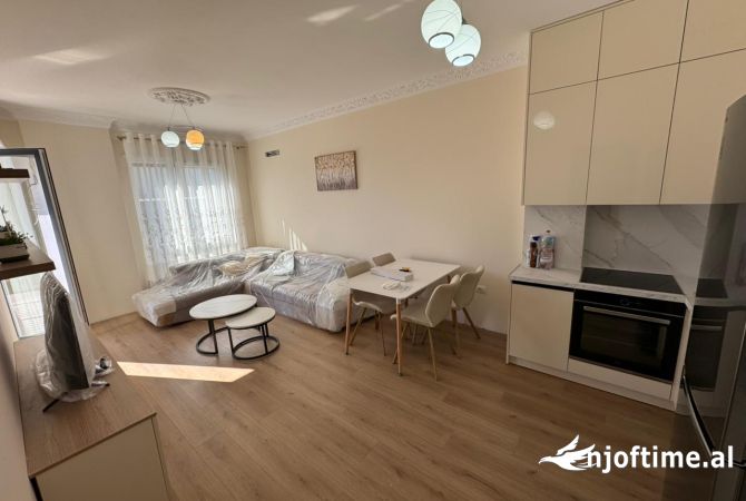 Shtepi me qera 1+1 ne Tirane - 550 Euro