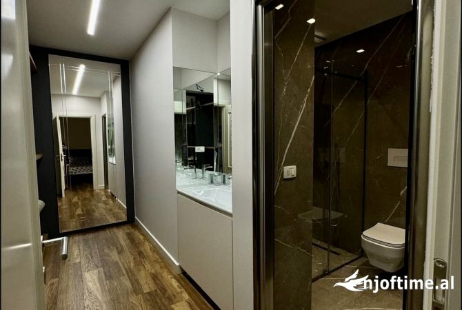 Shtepi me qera Apartament ne Tirane, 2+1, Mobilimi E mobiluar, Pagesa 2,500  Euro.