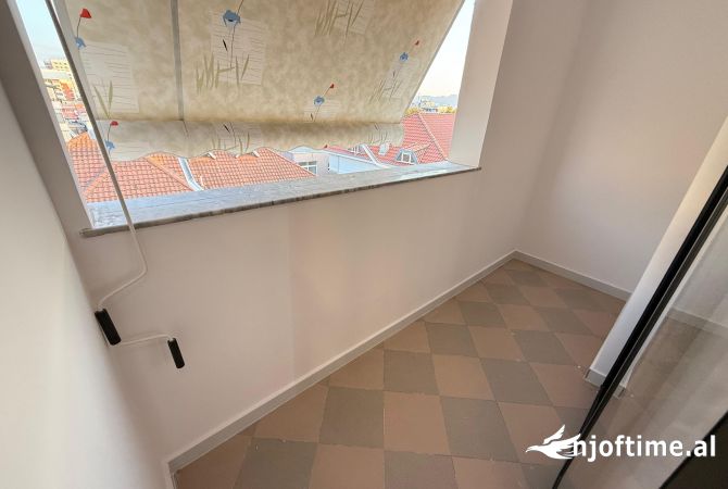 Shtepi ne shitje 3+1 ne Tirane - 198,000 Euro