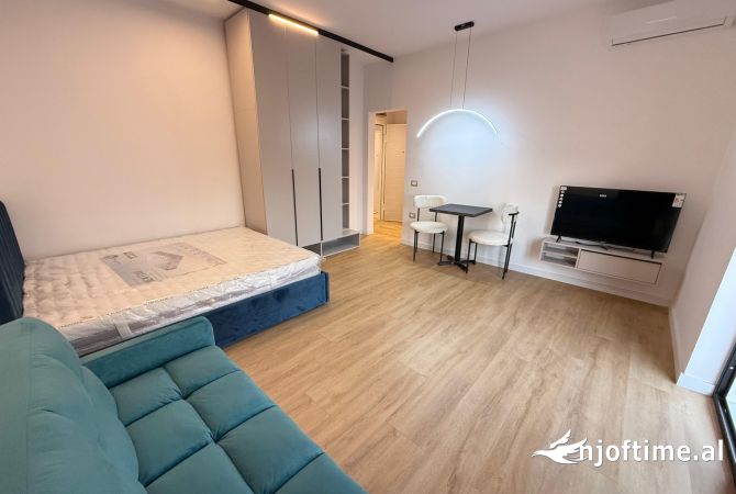 Shtepi ne shitje Apartament ne Tirane, 3+1, Mobilimi E mobiluar, Pagesa 198,000  Euro.