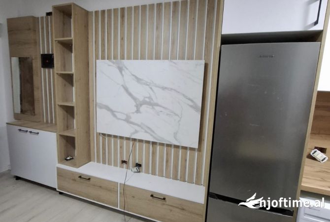 Shtepi me qera Apartament ne Tirane, Garsoniere, Mobilimi E mobiluar, Pagesa 400  Euro.