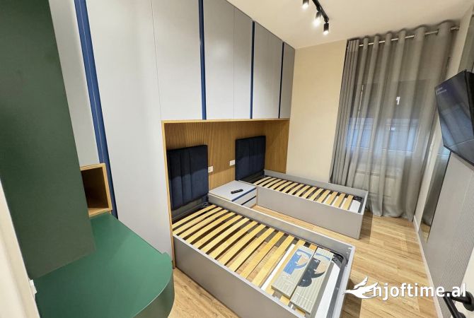 Shtepi me qera Apartament ne Tirane, 2+1, Mobilimi E mobiluar, Pagesa 1,000  Euro.