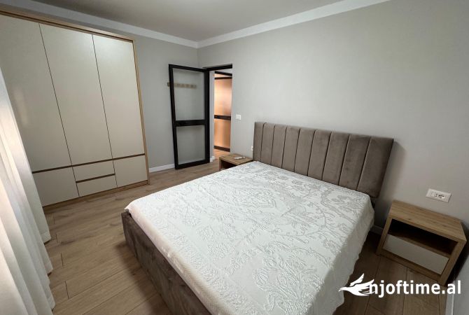 Shtepi me qera Apartament ne Tirane, 1+1, Mobilimi E mobiluar, Pagesa 600  Euro.