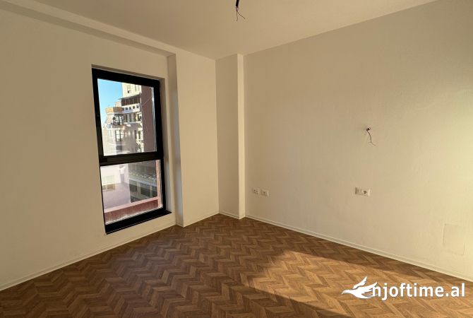 📣 QERA Ambient Biznesi , Apartament 2+1 Me 2 Tualete  📍 Gadern Building Tirana , Prane 21-Dhjetorit 