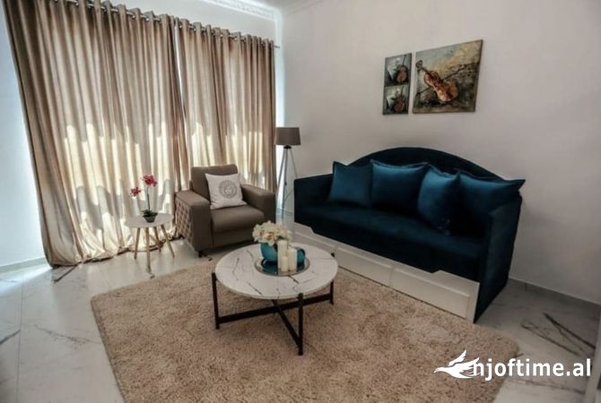 Shtepi me qera 1+1 ne Tirane - 80,000 Leke