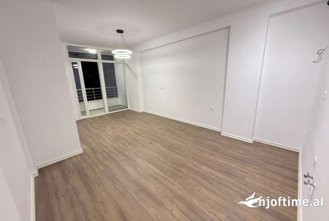 Shtepi ne shitje 1+1 ne Tirane - 119,000 Euro