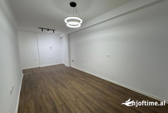 Shtepi ne shitje 1+1 ne Tirane - 119,000 Euro