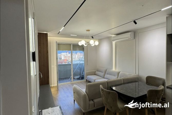 Shtepi ne shitje 1+1 ne Tirane - 160,000 Euro
