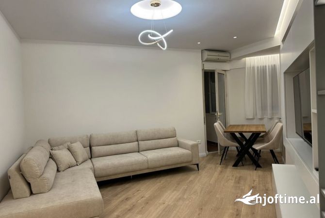 Shtepi me qera 1+1 ne Tirane - 700 Euro