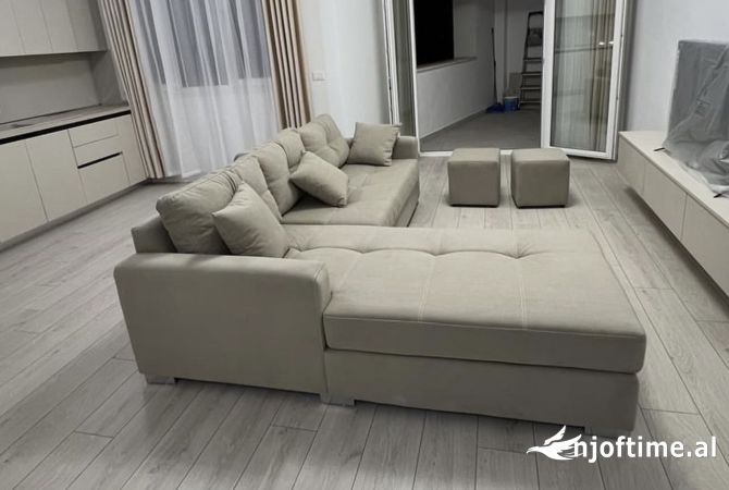 Shtepi me qera 2+1 ne Tirane - 60,000 Leke