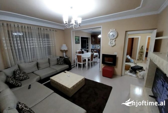Shtepi ne shitje 2+1 ne Tirane - 170,000 Euro