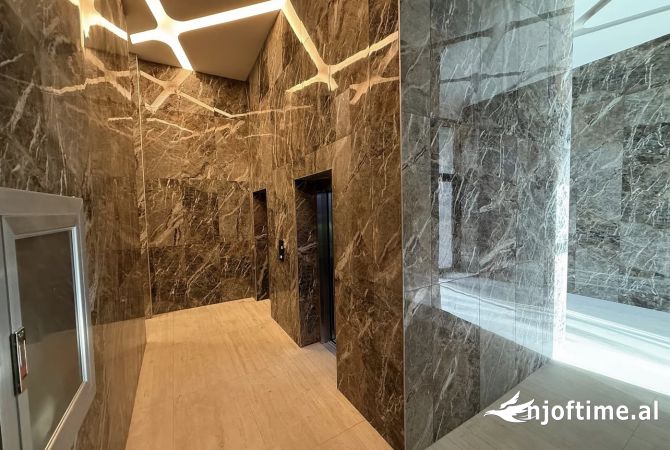 Shtepi me qera 2+1 ne Tirane - 700 Euro