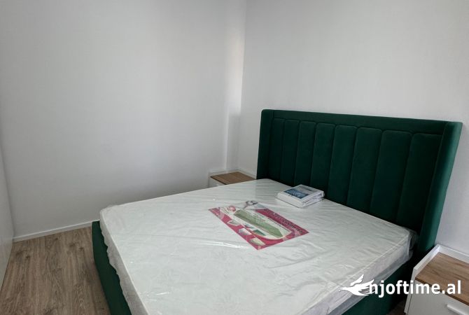 Shtepi me qera Apartament ne Tirane, 1+1, Mobilimi E mobiluar, Pagesa 50,000  Leke.