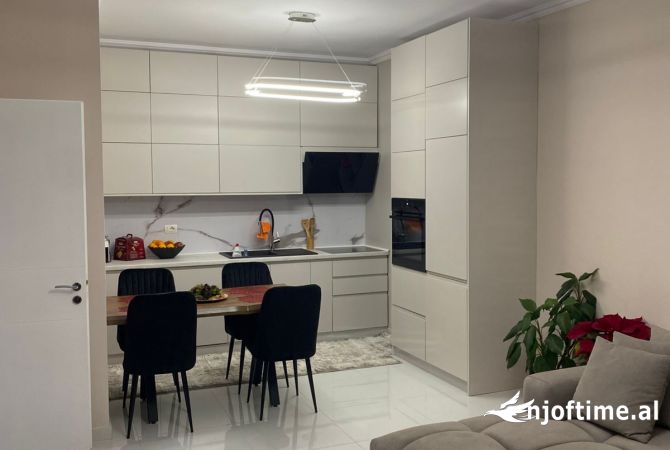 Apartment for rent in Tirana 2+1, Furnished