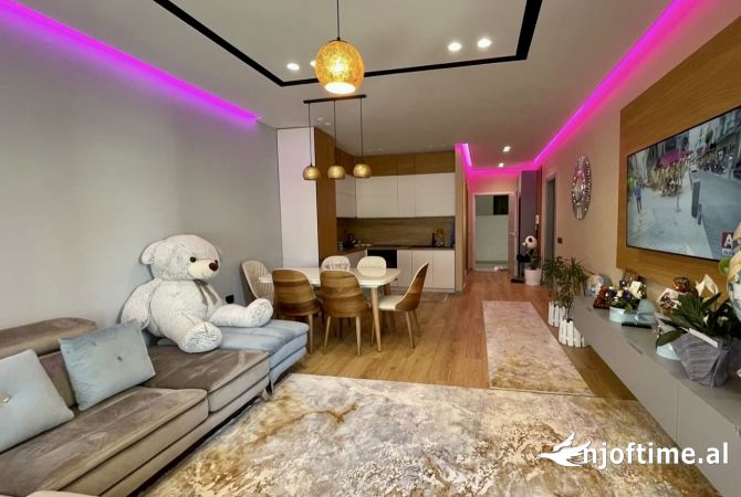 Shtepi ne shitje 1+1 ne Tirane - 160,000 Euro
