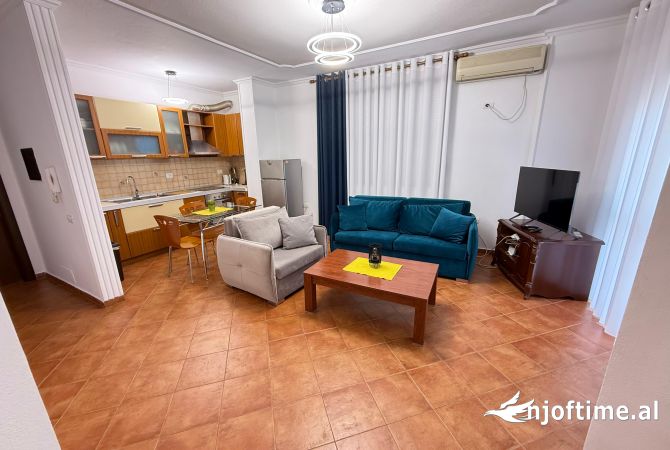 Shtepi me qera Apartament ne Tirane, 1+1, Mobilimi E mobiluar, Pagesa 600  Euro.