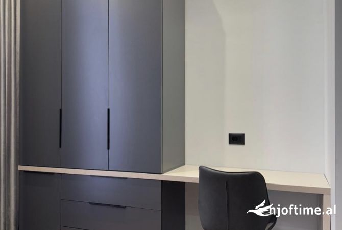 Shtepi me qera Apartament ne Tirane, 1+1, Mobilimi E mobiluar, Pagesa 550  Euro.